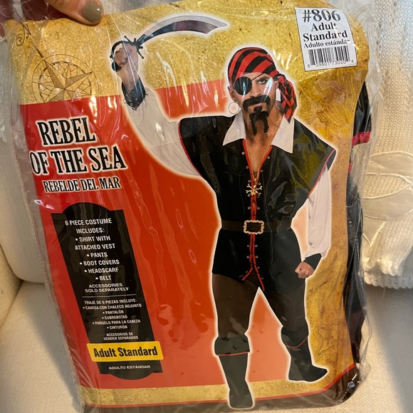 Men’s Costume - Picture 1 of 1